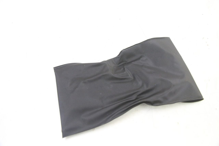 photo de TROUSSE A OUTILS YAMAHA XMAX X-MAX 125 (2021 - 2025) - Gros plan technique