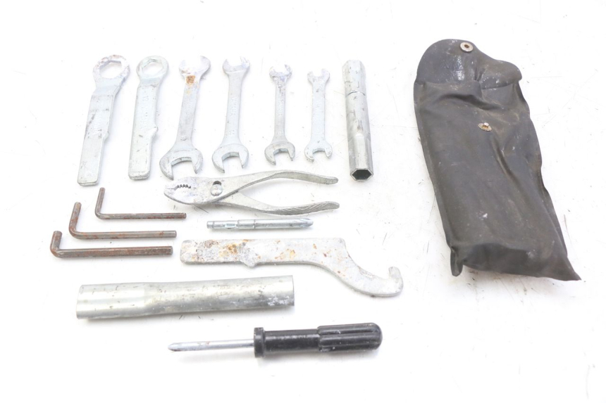 photo de TROUSSE A OUTILS YAMAHA XJ600 XJ DIVERSION 600 (1992 - 1997) - Vue principale