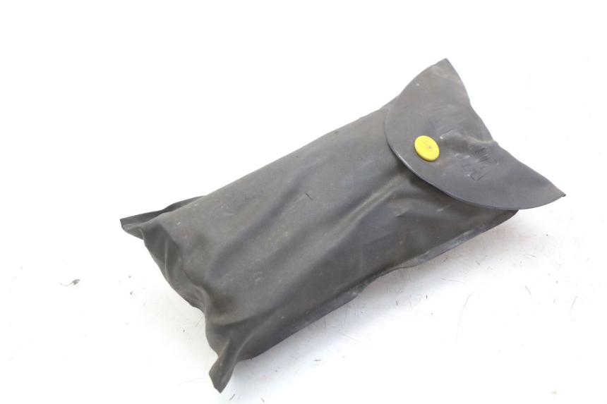 photo de TROUSSE A OUTILS YAMAHA XJ600 XJ DIVERSION 600 (1992 - 1997) - Détail de la pièce