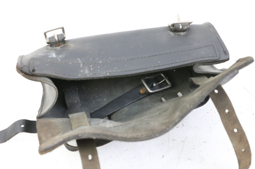 photo de TROUSSE A OUTILS YAMAHA XV VIRAGO 535 (1988 - 2004)