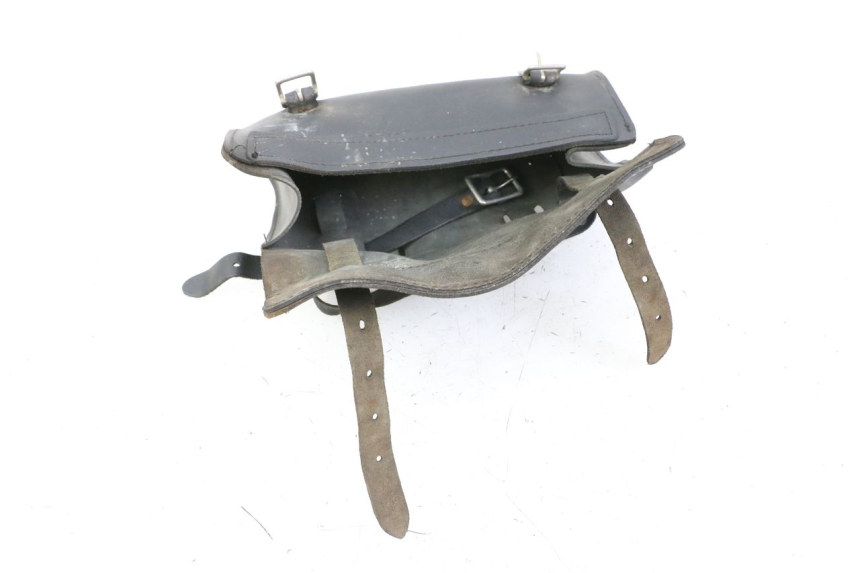 photo de TROUSSE A OUTILS YAMAHA XV VIRAGO 535 (1988 - 2004)