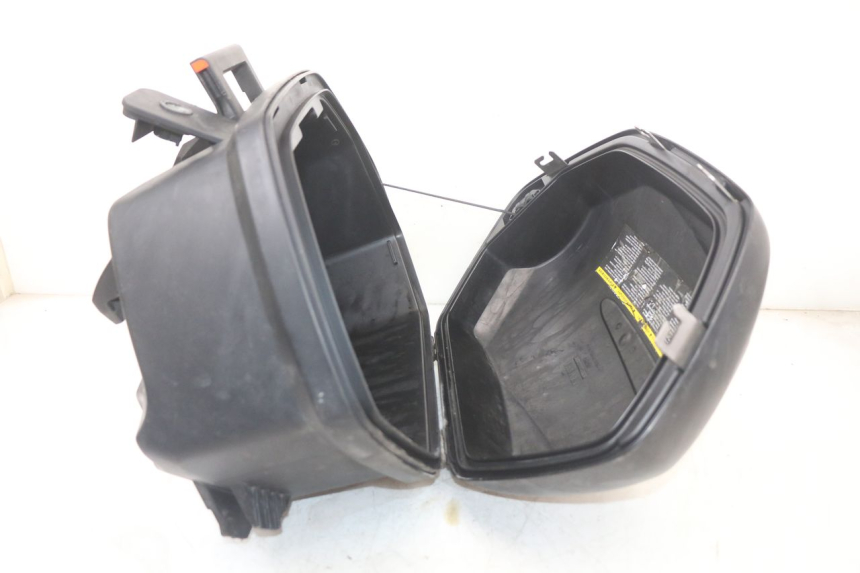 photo de VALISE GAUCHE YAMAHA FJR ABS 1300 (2006 - 2012)