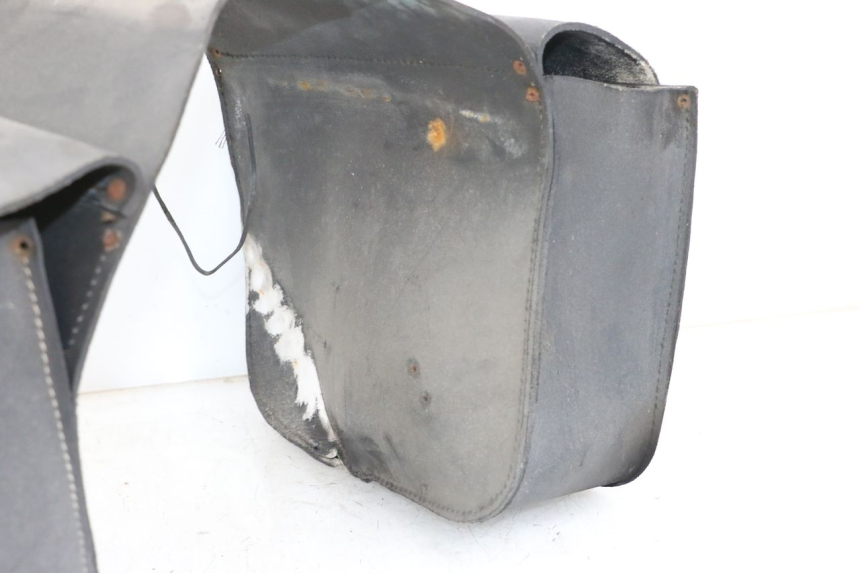 photo de VALISE SUZUKI GZ MARAUDER 125 (1998 - 2004)