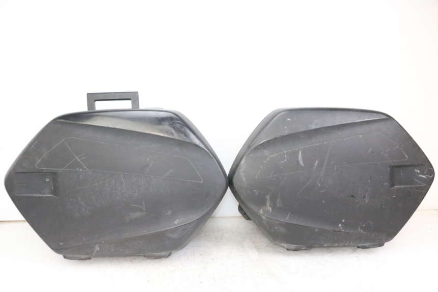 photo de VALISE YAMAHA TDM ABS 900 (2002 - 2014)