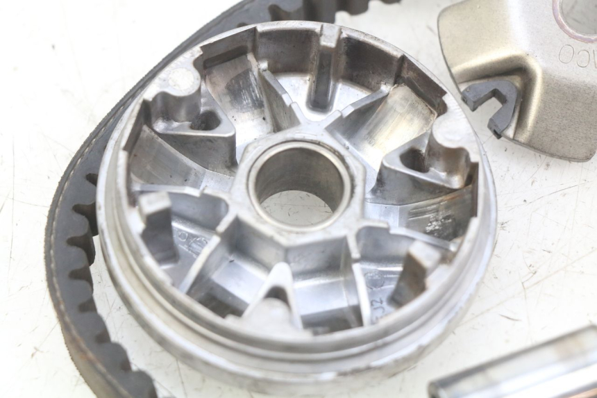 photo de VARIATEUR KYMCO AGILITY 16+ 4T 50 (2018 - 2023)