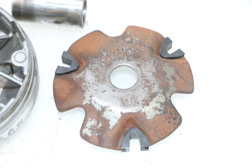 photo de VARIATEUR KYMCO AGILITY 4T 50 (2005 - 2018) - Points de fixation