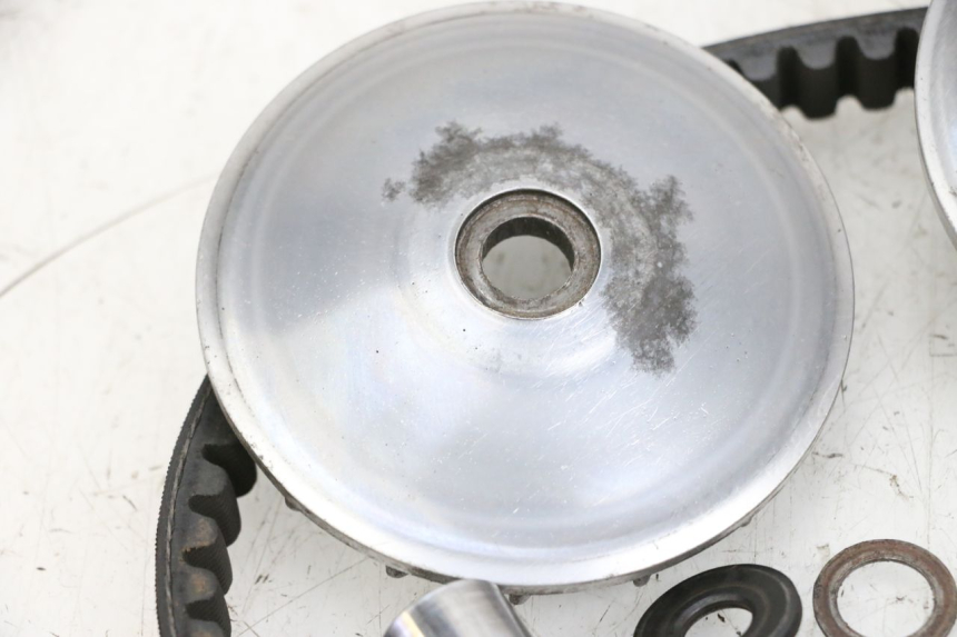 photo de VARIATEUR MBK BOOSTER SPIRIT 50 (2004 - 2017) - Gros plan technique