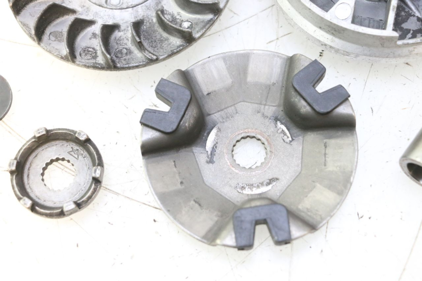 photo de VARIATEUR MBK BOOSTER SPIRIT 50 (2004 - 2017) - Marquages et références