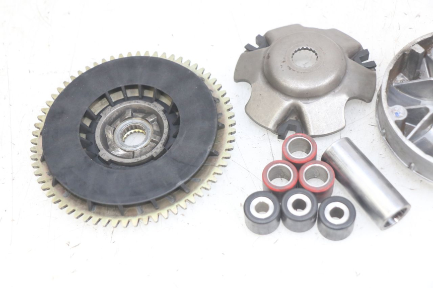 photo de VARIATEUR GILERA DNA 50 (2000 - 2007) - Gros plan technique