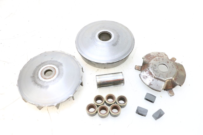 photo de VARIATEUR SYM GTS EVO 125 (2009 - 2013) - Détail de la pièce