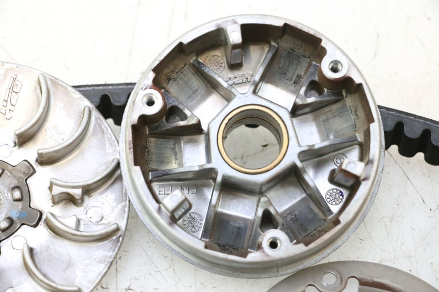 photo de VARIATEUR PEUGEOT KISBEE 2T 50 (2018 - 2022) - Détails caractéristiques