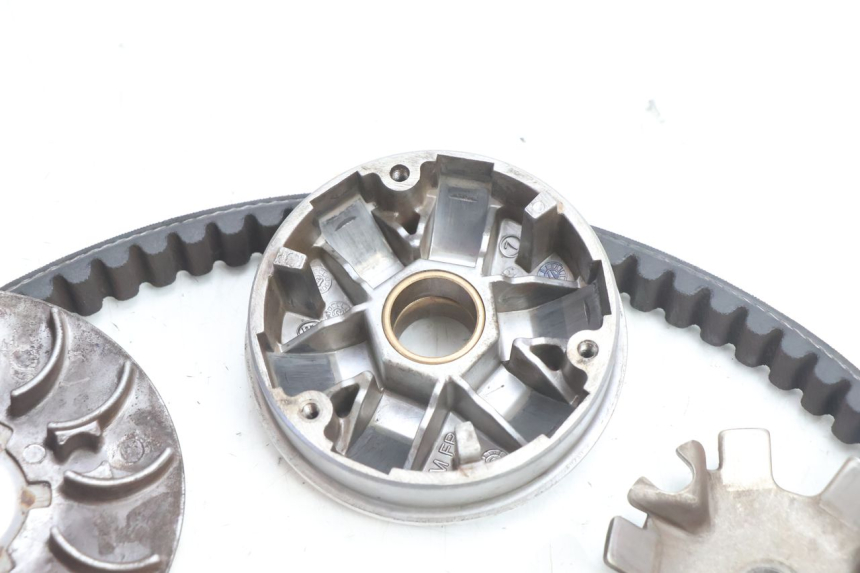 photo de VARIATEUR PEUGEOT KISBEE 2T 50 (2010 - 2017) - Zoom état d’usage