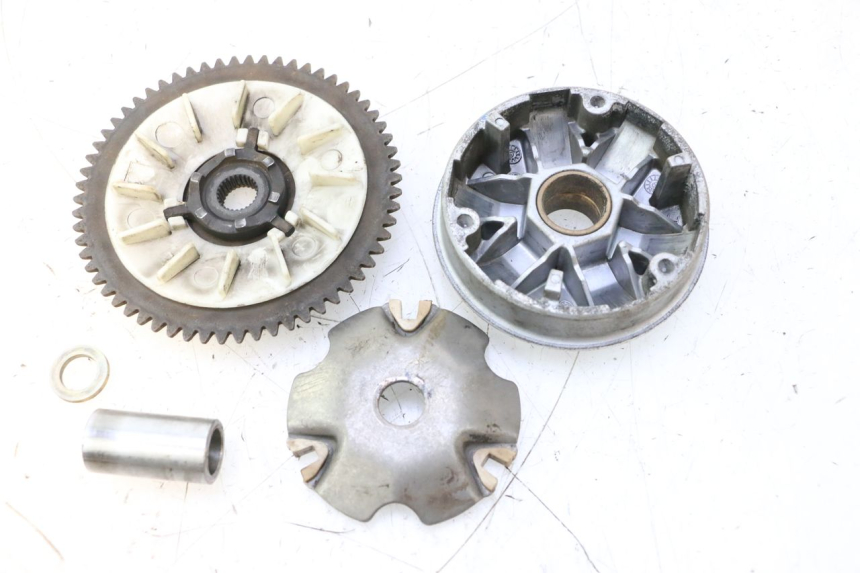photo de VARIATEUR PEUGEOT KISBEE 4T 50 (2010 - 2017) - État de surface