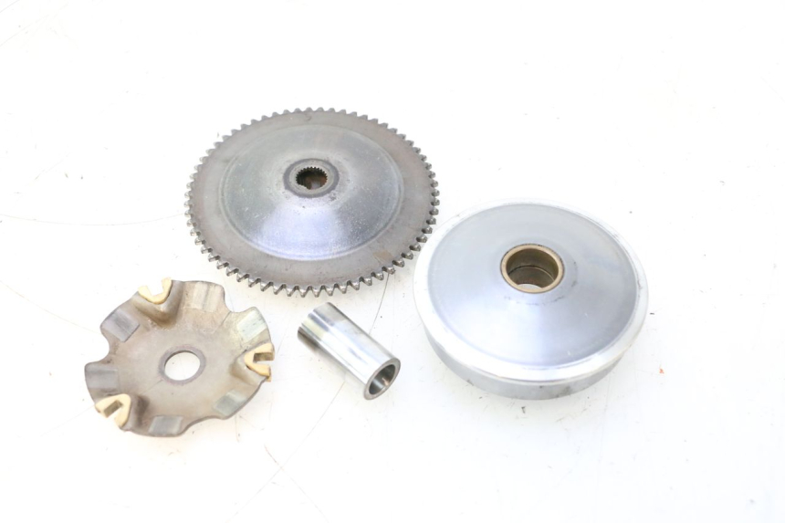 photo de VARIATEUR PEUGEOT KISBEE 4T 50 (2010 - 2017) - Gros plan technique