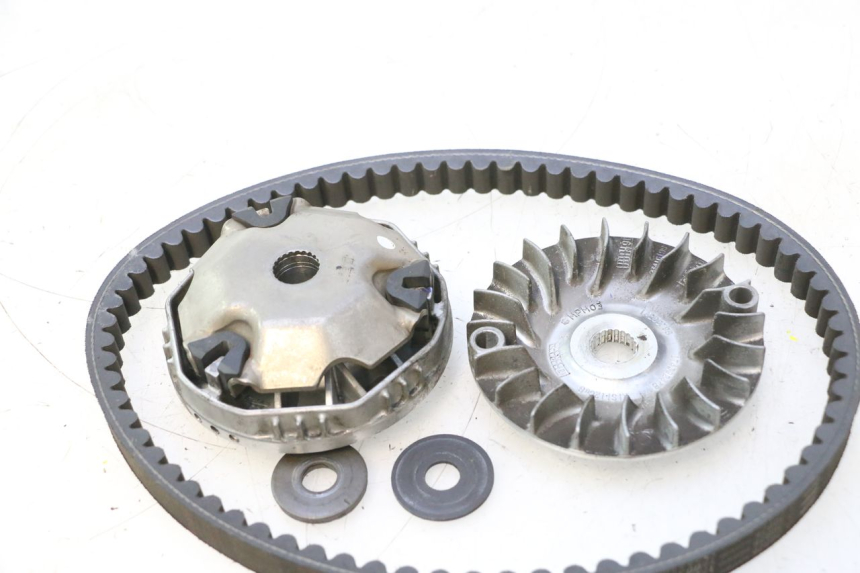 photo de VARIATEUR PIAGGIO LIBERTY IGET S 125 (2016 - 2020) - Détail de la pièce