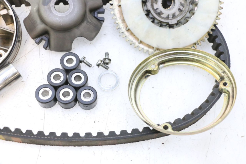 photo de VARIATEUR PIAGGIO LIBERTY 50 (1998 - 2003) - Vue rapprochée