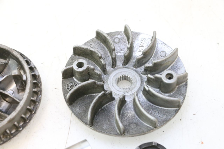 photo de VARIATEUR KYMCO LIKE 125 (2009 - 2016) - Détails caractéristiques