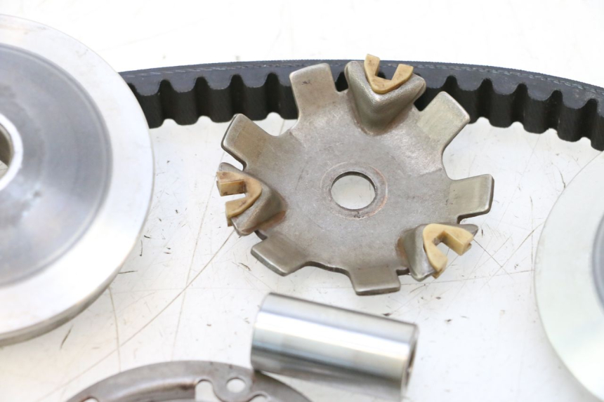 photo de VARIATEUR PEUGEOT LUDIX ONE 14P 50 (2004 - 2013) - Vue d’ensemble