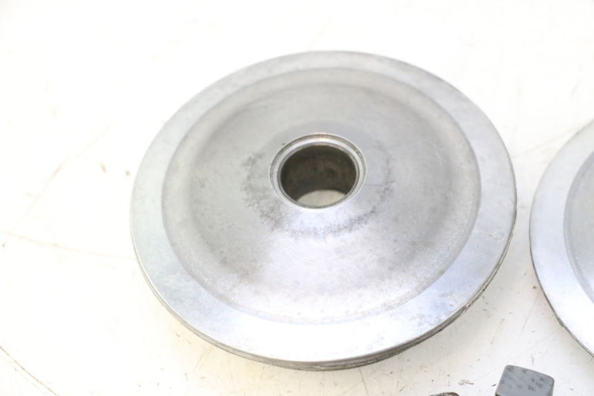 photo de VARIATEUR SYM MIO 50 (2005 - 2010) - Gros plan technique