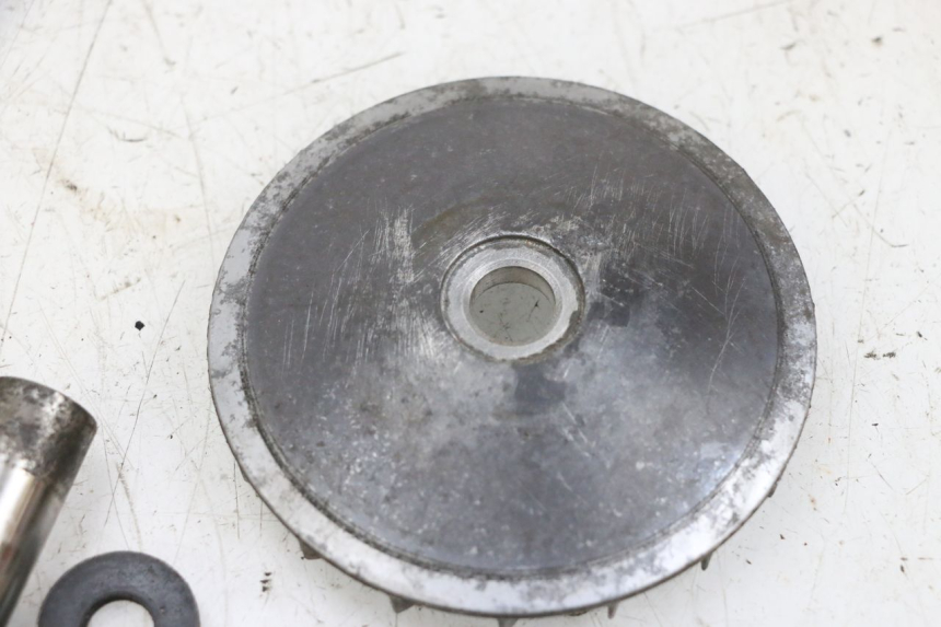 photo de VARIATEUR YAMAHA NEO'S NEOS 2T 50 (1998 - 2007) - Gros plan technique