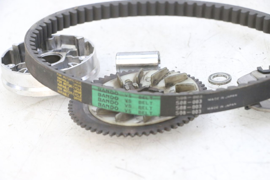 photo de VARIATEUR KYMCO LIKE 4T 50 (2019 - 2025) - Gros plan technique