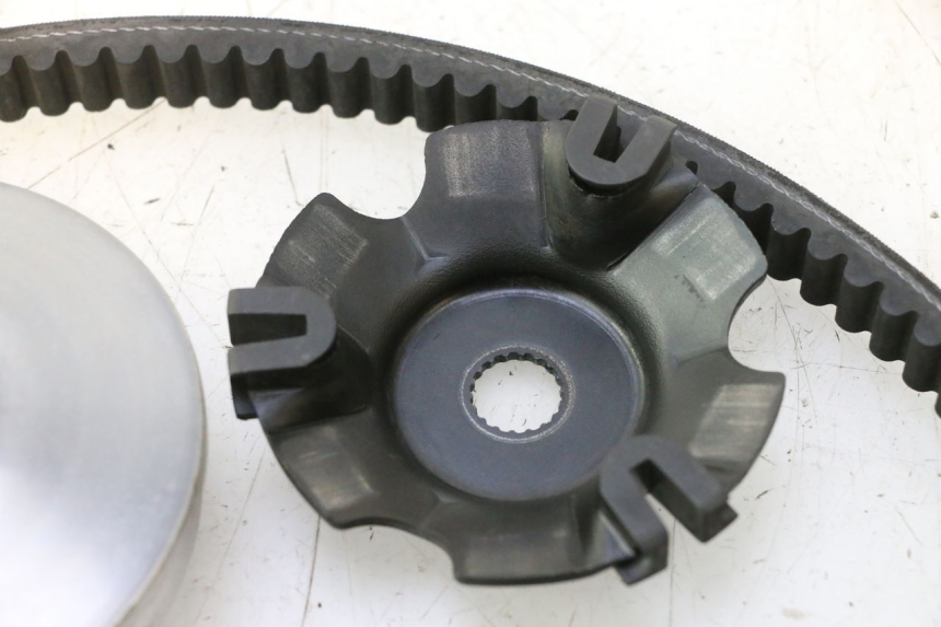 photo de VARIATEUR PIAGGIO NEW TYPHOON 50 (2018 - 2021) - Points de fixation