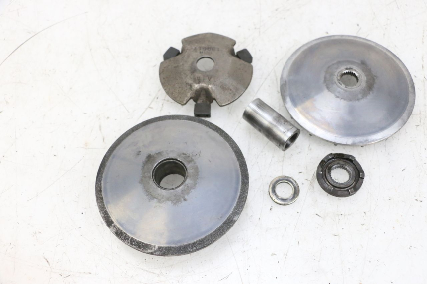 photo de VARIATEUR SYM ORBIT III 3 4T 50 (2018 - 2021) - Gros plan technique