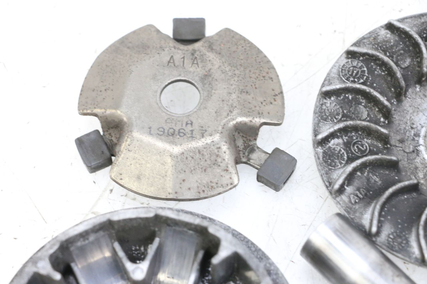 photo de VARIATEUR SYM ORBIT III 3 4T 50 (2018 - 2021) - État de surface