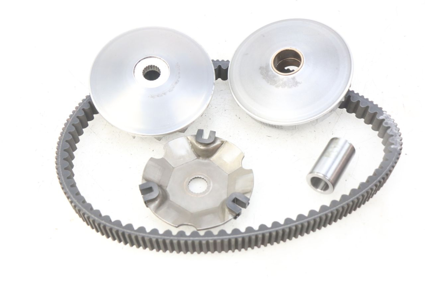 photo de VARIATEUR PIAGGIO VESPA GTS IGET ABS 125 (2017 - 2023)