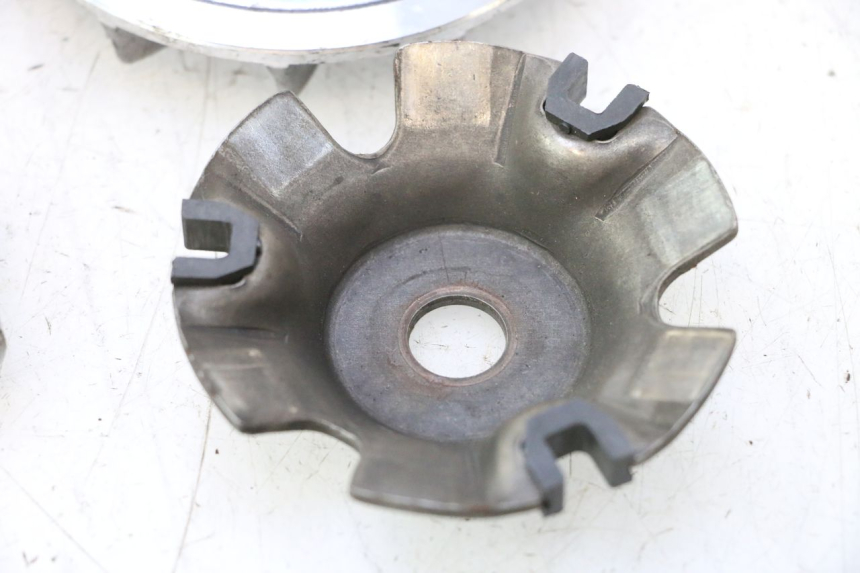photo de VARIATEUR YIYING RETRO 125 (2008 - 2018) - État de surface