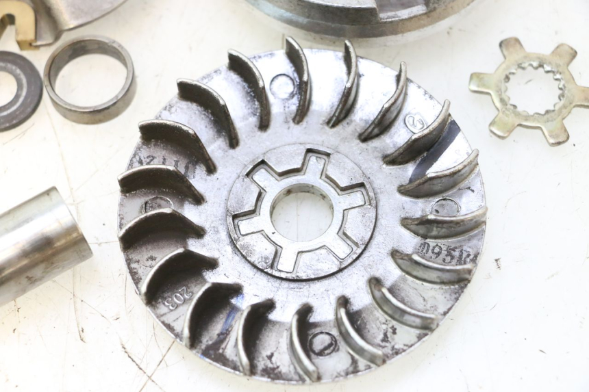 photo de VARIATEUR KEEWAY RY6 2T 50 (2011 - 2019) - Détails caractéristiques