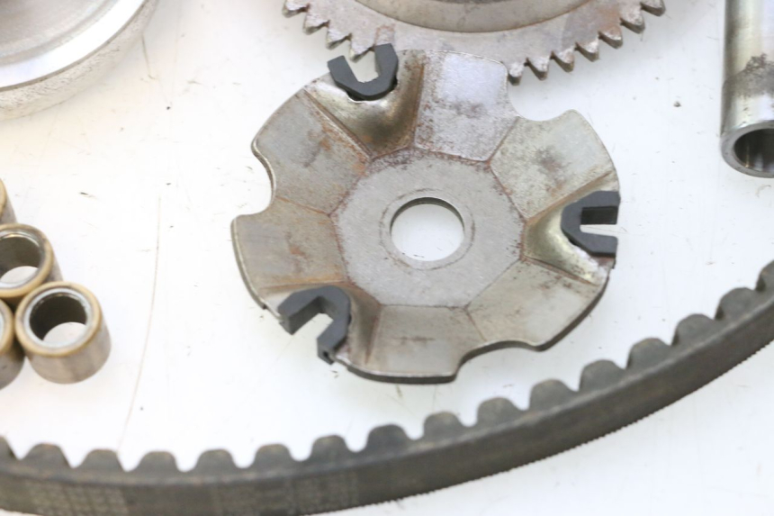 photo de VARIATEUR JM MOTORS SANTANA 50 (2014 - 2023) - Points de fixation