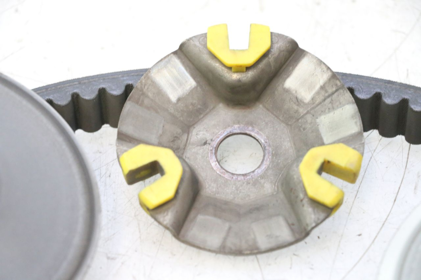 photo de VARIATEUR PEUGEOT SATELIS 125 (2013 - 2018) - Vue d’ensemble