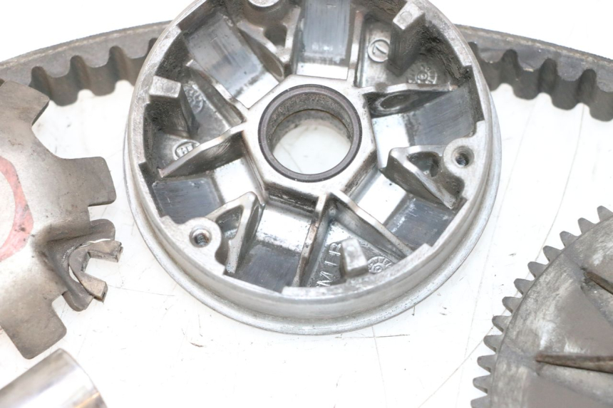 photo de VARIATEUR PEUGEOT TKR TREKKER FURIOUS 50 (2005 - 2014) - Marquages et références