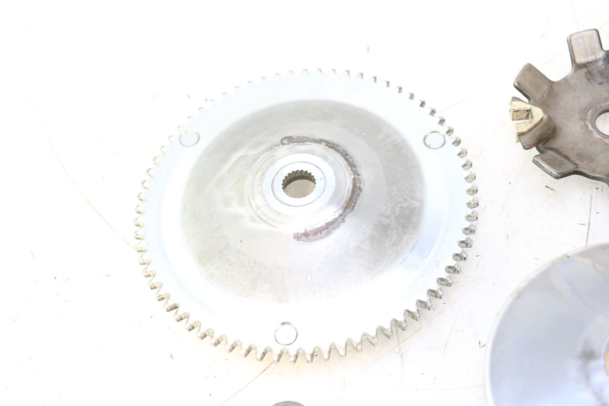photo de VARIATEUR PEUGEOT TREKKER TKR 50 (2005 - 2014) - Autre angle de vue