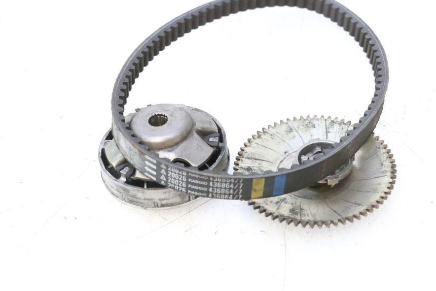 photo de VARIATEUR PIAGGIO TYPHOON 50 (2000 - 2009) - Détail de la pièce