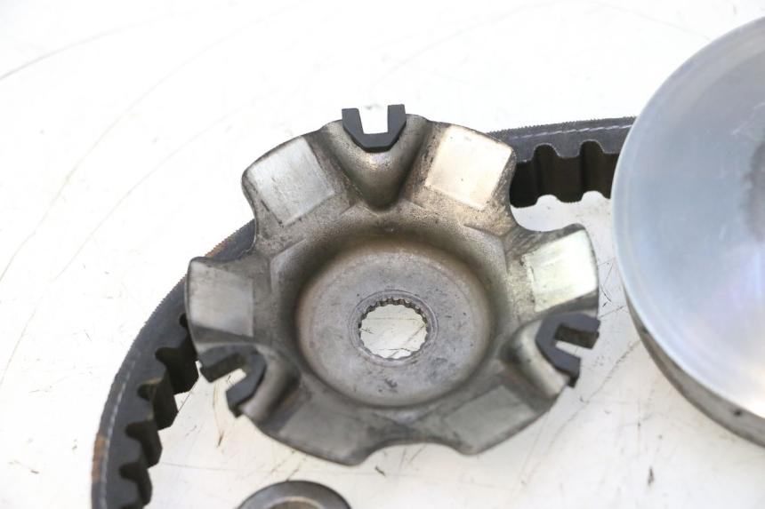 photo de VARIATEUR PIAGGIO TYPHOON 50 (2000 - 2009) - Vue d’ensemble