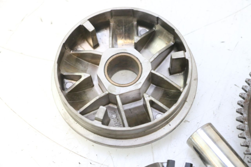 photo de VARIATEUR PIAGGIO TYPHOON 50 (1993 - 1999) - Focus structure
