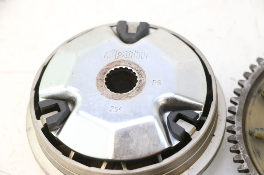 photo de VARIATEUR PIAGGIO TYPHOON 50 (1993 - 1999) - Zoom état d’usage