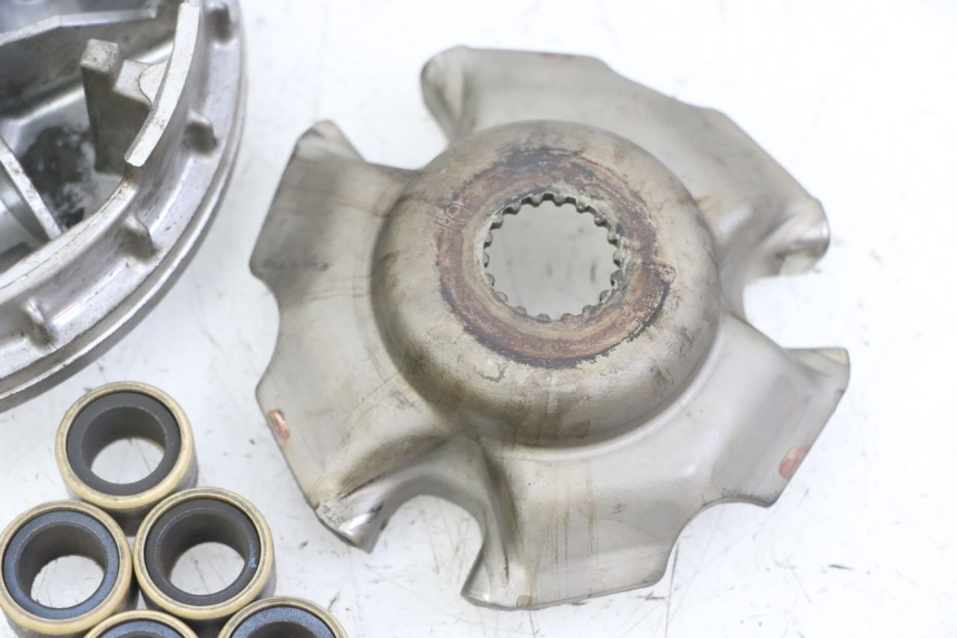 photo de VARIATEUR SUZUKI UH BURGMAN 125 (2002 - 2006)