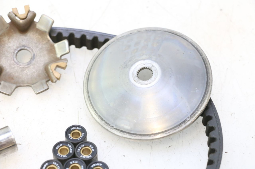 photo de VARIATEUR PEUGEOT VIVACITY NEW 2T 50 (2008 - 2017) - Points de fixation