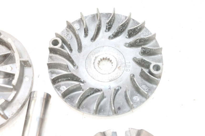 photo de VARIATEUR YAMAHA XMAX X-MAX 125 (2006 - 2009) - Inspection visuelle