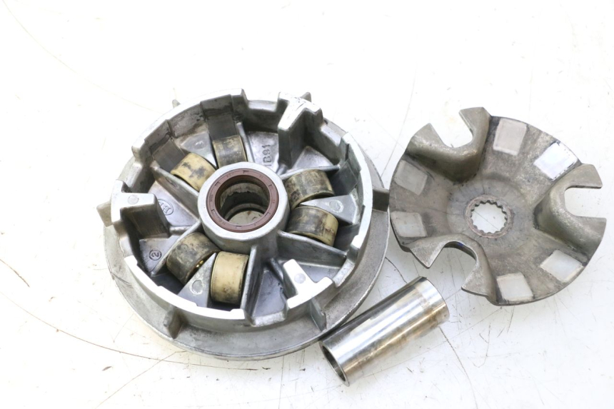 photo de VARIATEUR YAMAHA X-MAX XMAX 125 (2010 - 2013) - Zoom état d’usage