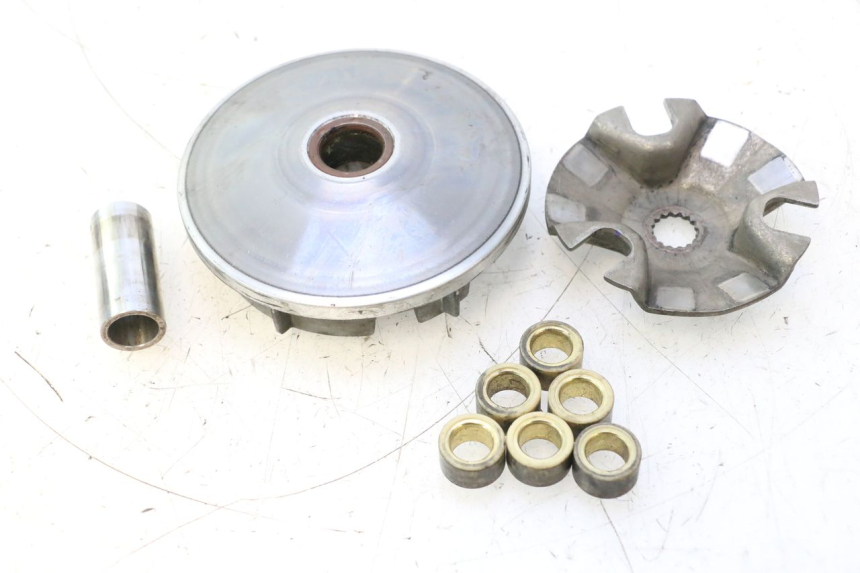 photo de VARIATEUR YAMAHA X-MAX XMAX 125 (2010 - 2013) - Points de fixation