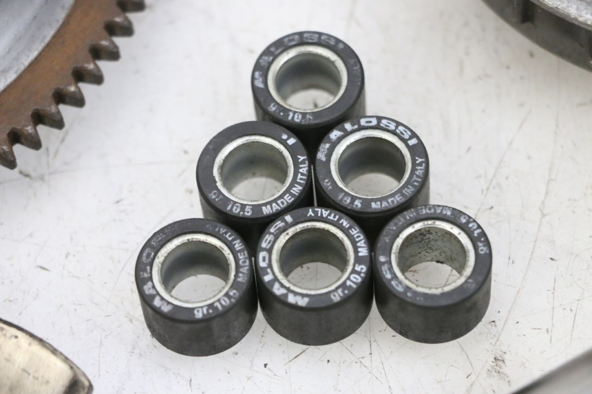 photo de VARIATEUR PIAGGIO X8 125 (2004 - 2007) - Autre angle de vue