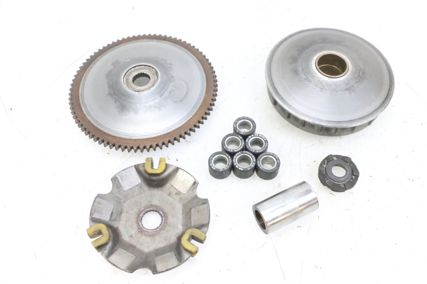 photo de VARIATEUR PIAGGIO X8 125 (2004 - 2007) - Points de fixation