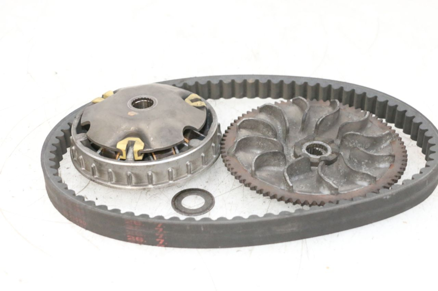 photo de VARIATEUR PIAGGIO X8 125 (2004 - 2007) - Détail de la pièce