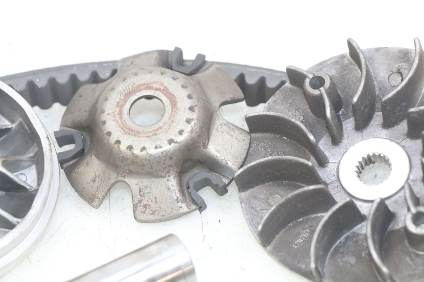 photo de VARIATEUR YIYING YY125T 125 (2006 - 2014)