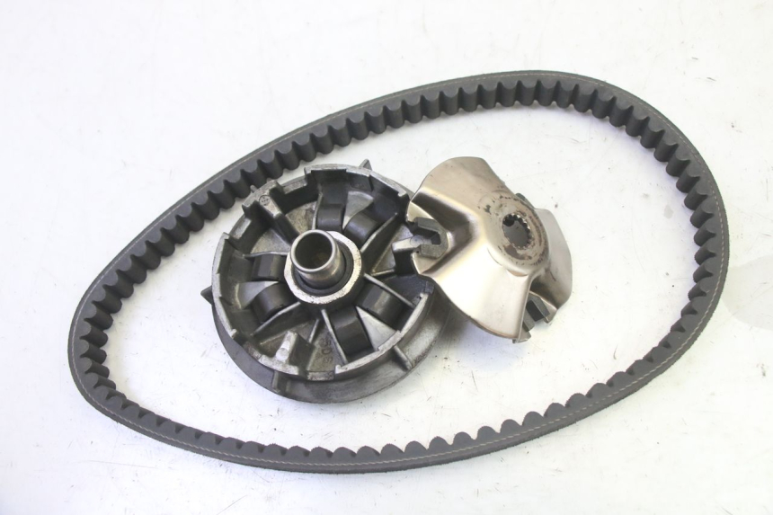 photo de VARIATEUR YAMAHA YP MAJESTY 125 (2002 - 2006) - Autre angle de vue