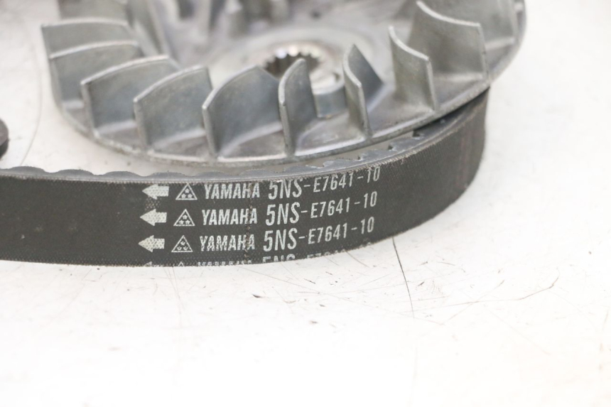 photo de VARIATEUR YAMAHA YP MAJESTY 125 (2007 - 2010) - Détails caractéristiques